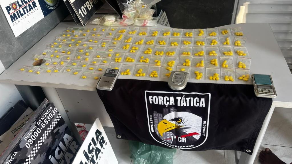 forca-tatica-prende-homem-com-321-comprimidos-de-ecstasy-em-bairro-de-cuiaba